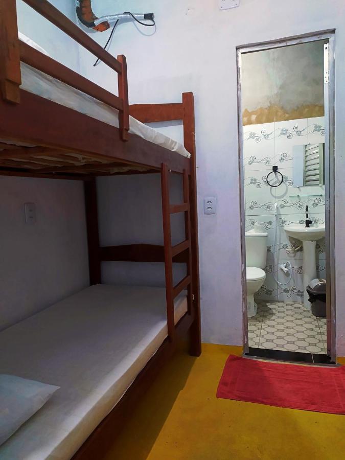 Em Boas Maos Hostel *